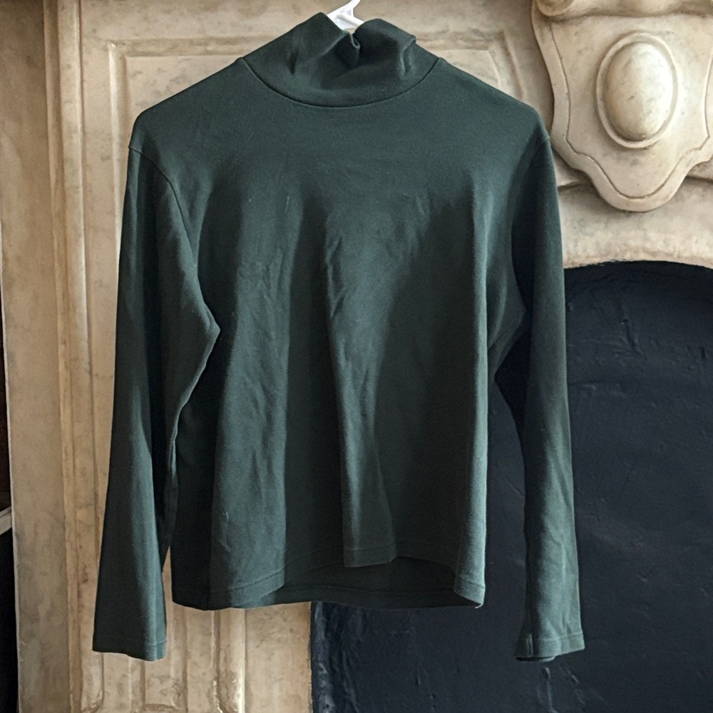 Uniqlo Dark Green Long Sleeve Mock Neck Tee